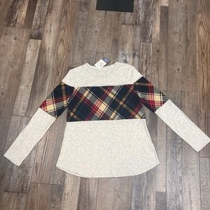 12PM by Mon Ami Long Sleeve Oatmeal ColorBlock Top with Red/Black Plaid Accent